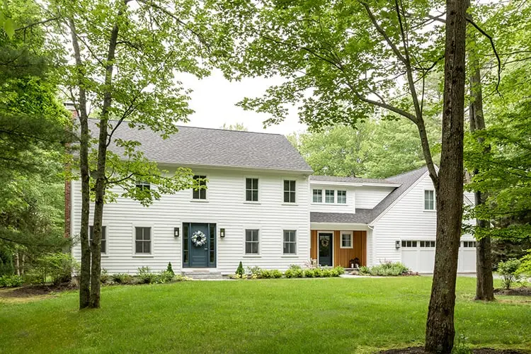 Front lawn view of the Colonial – Acorn Lane Colonial, Scarborough, Maine